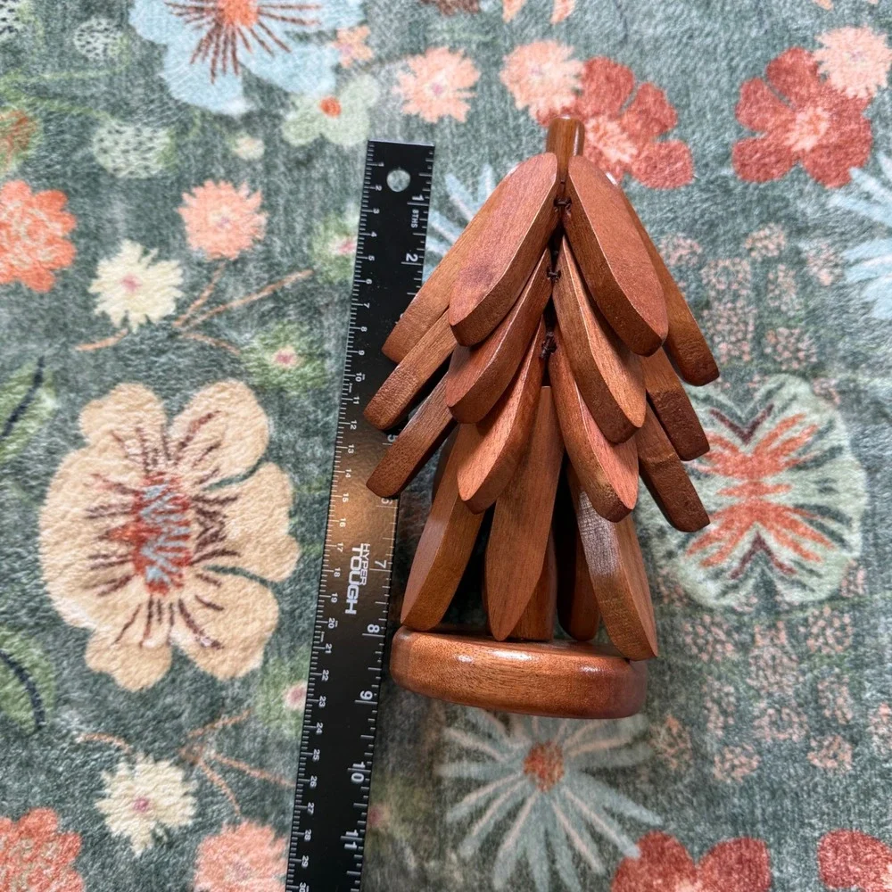 Wooden Stackable Christmas Tree Trivets Tabletop Decor Brown 8 Inch 5 Piece Set